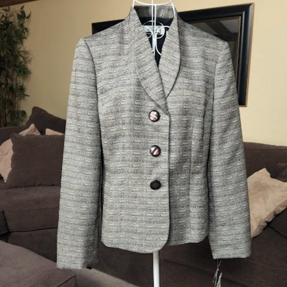 NWT Le Suit sz 12 two piece black blend suit blazer and skirt - Picture 3 of 7